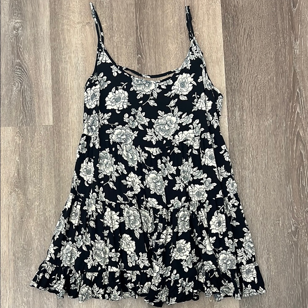 Brandy Melville Floral Black and White Dress - ONE SIZE